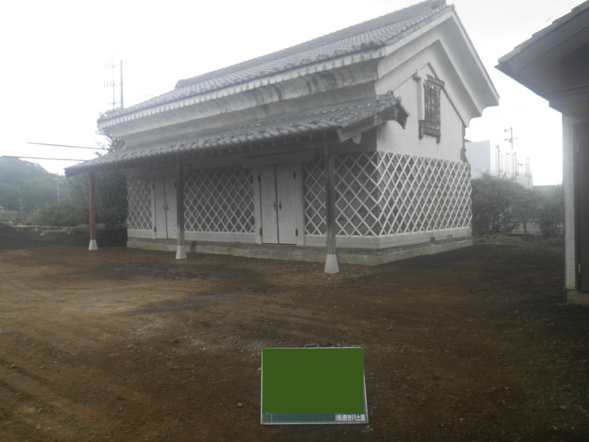 築120年の土蔵の曳家完了いたしました。